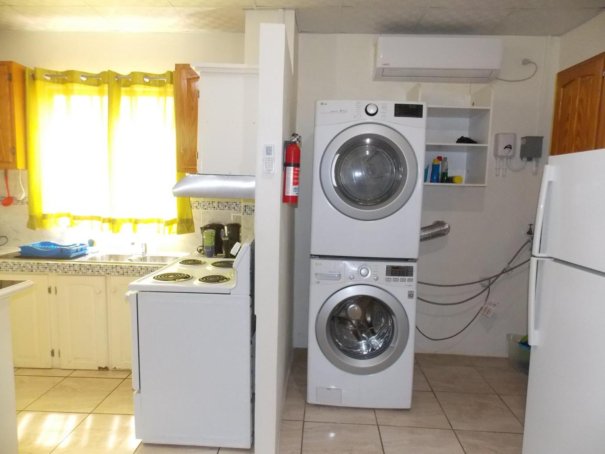 Stewart Apt- Trincity, Airport, Washer, Dryer, Office, Cable , Wifi Exterior foto